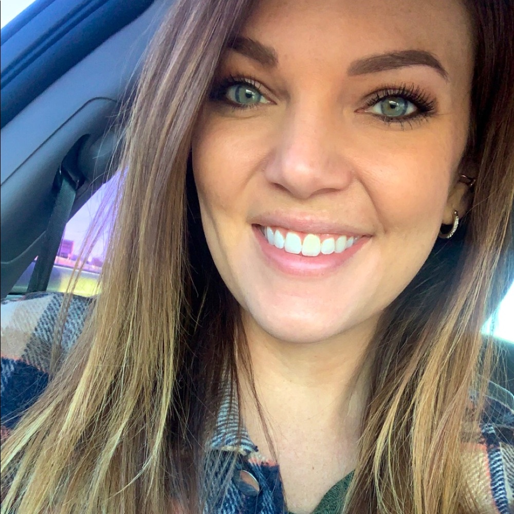 Meet your Posher, Sabra